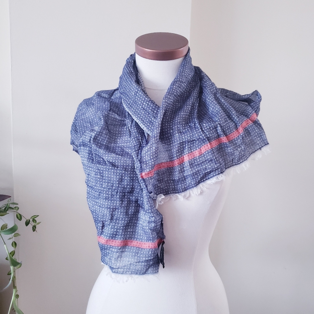 HUGO BOSS NWOT Unisex Scarf - O/S